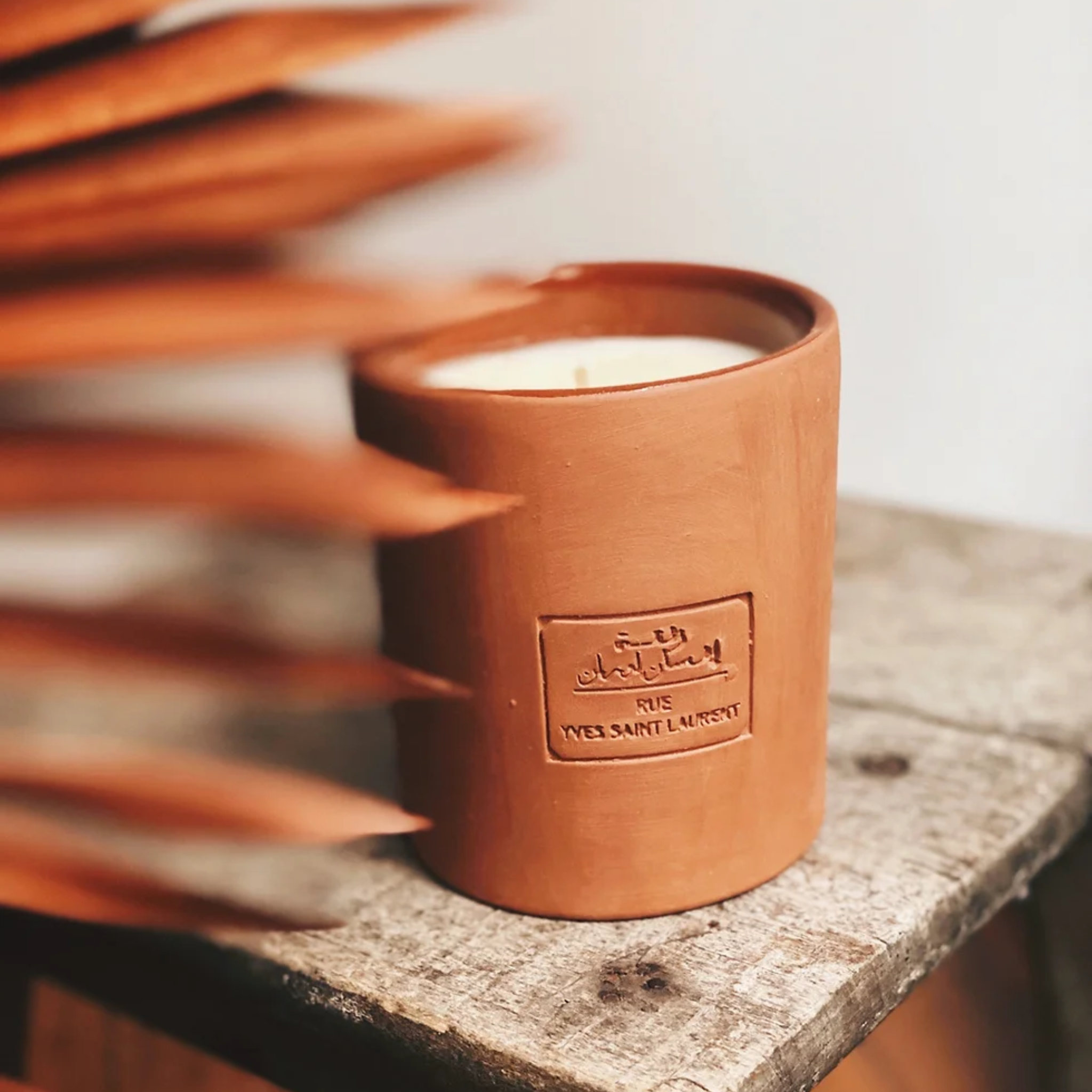 Bougie Rue Yves Saint Laurent