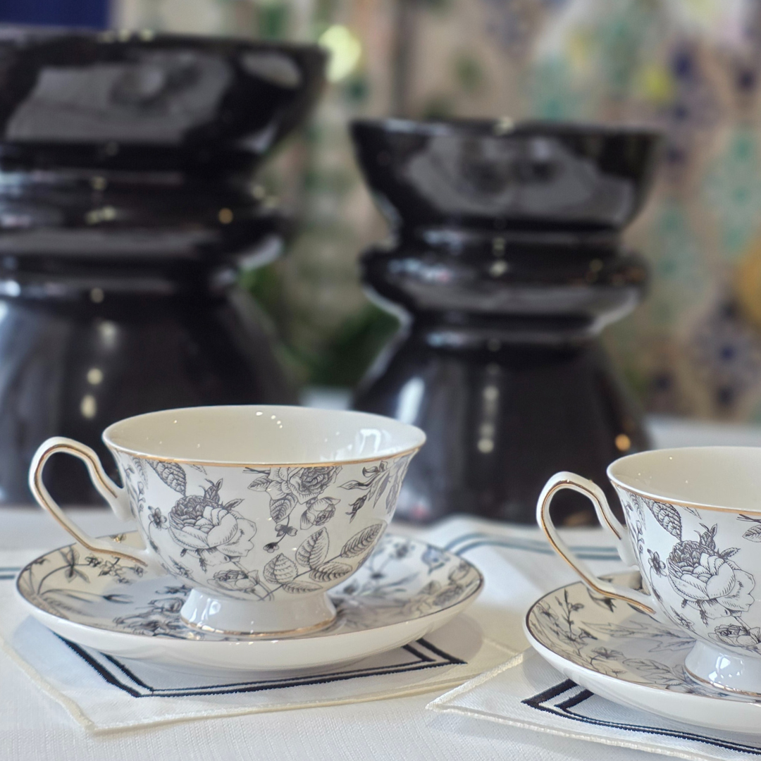 tasses porcelaine noires motif floral elegance set deux tasses